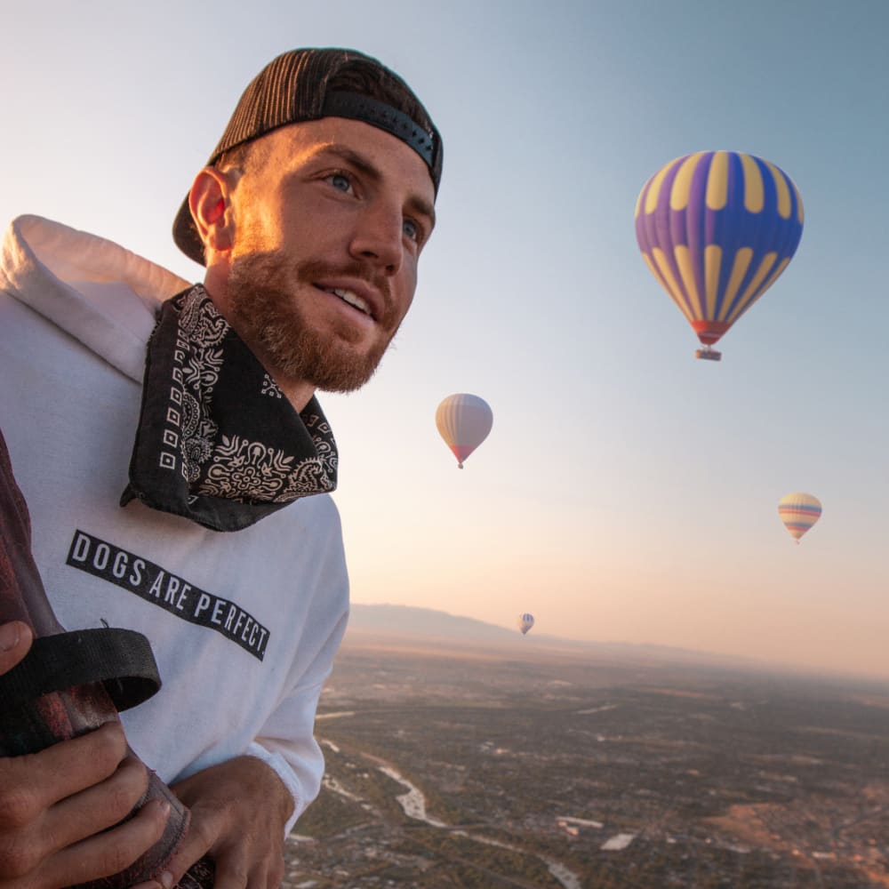 StorQuest Self Storage guest and Adventure Squad leader, Jordan Kahana, in a hot air balloon